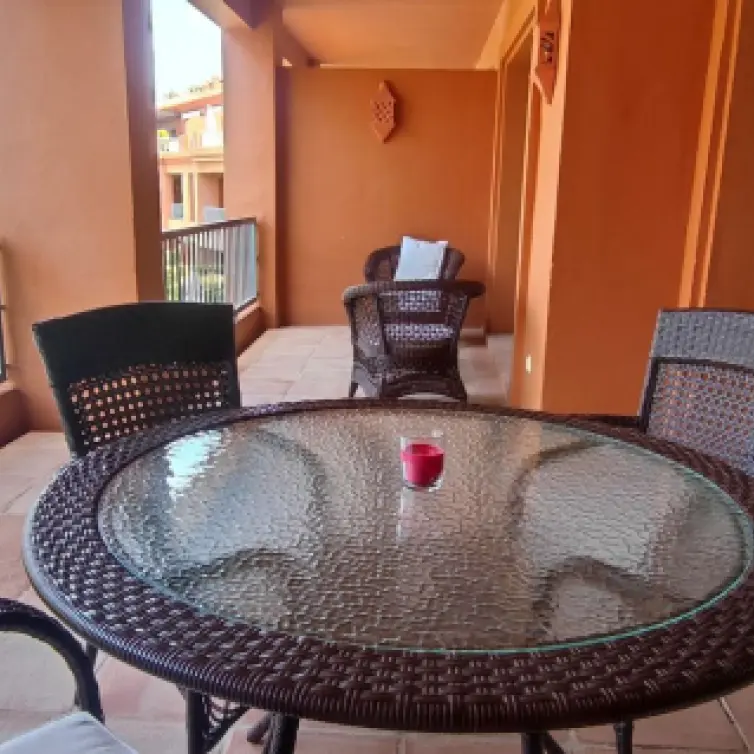 Sale of middle floor apartment in Atalaya