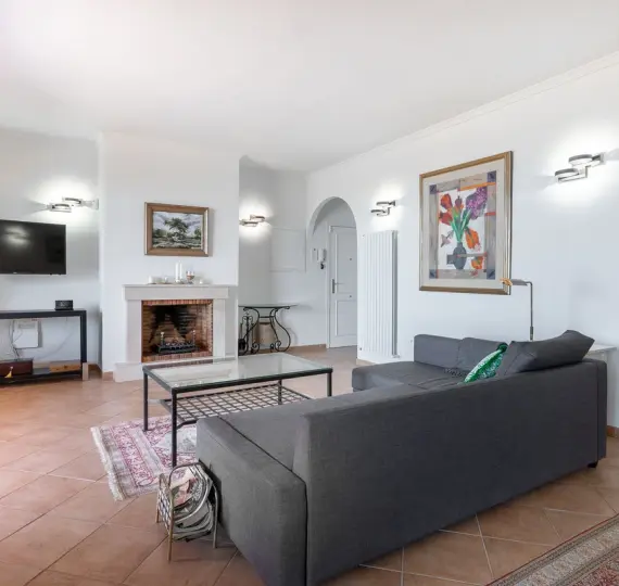 Продажа апартаментов на среднем этаже в La Mairena