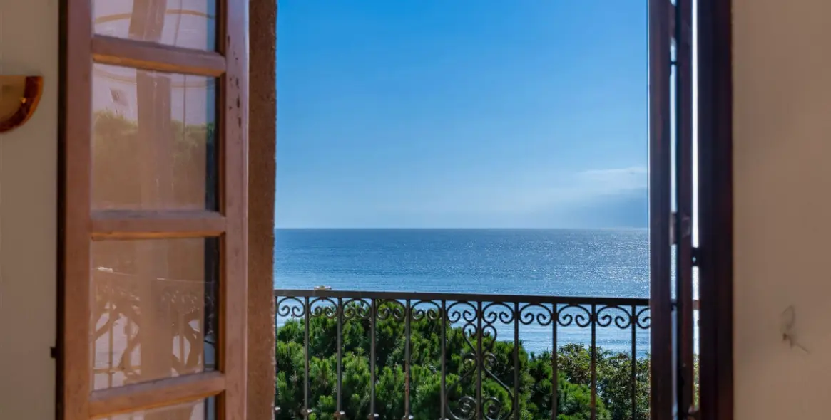 Продажа апартаментов на среднем этаже в Calahonda 4