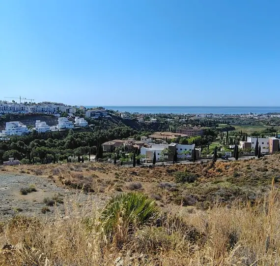 Venta de parcela residencial en Cancelada