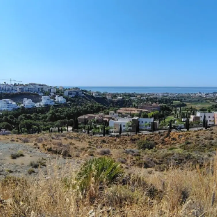 Sale of residential plot in Cancelada