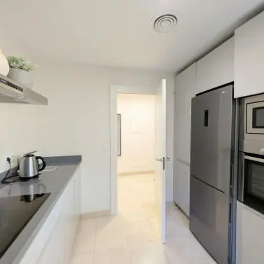 Sale of middle floor apartment in Los Flamingos