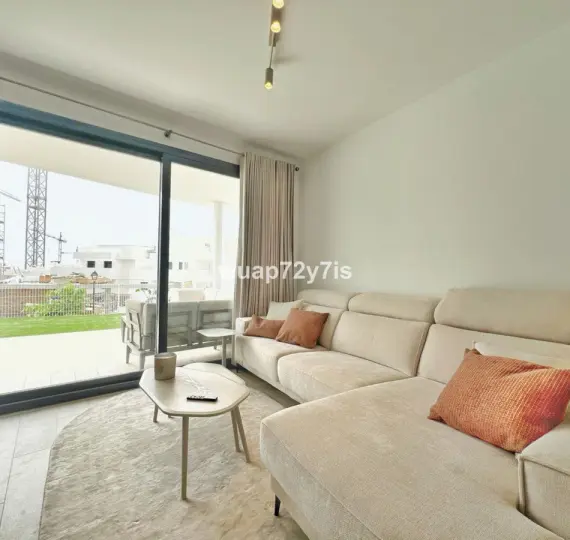 Sale of ground floor apartment in Estepona