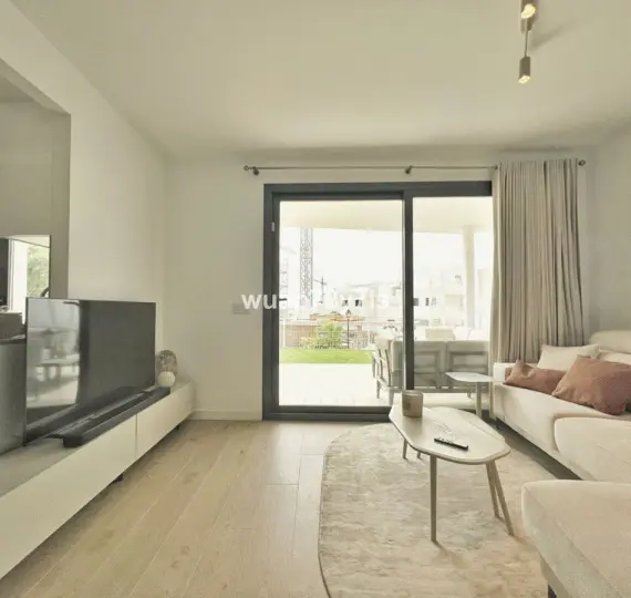 Sale of ground floor apartment in Estepona