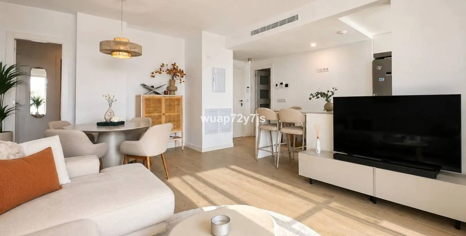 Sale of ground floor apartment in Estepona 4