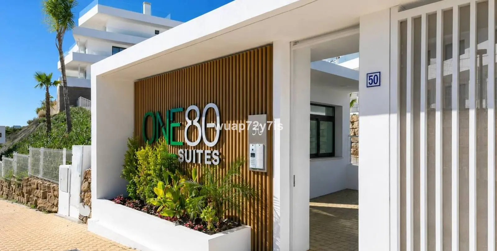Sale of ground floor apartment in Estepona 23