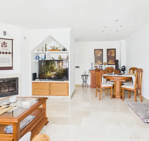 Sale of townhouse in Estepona