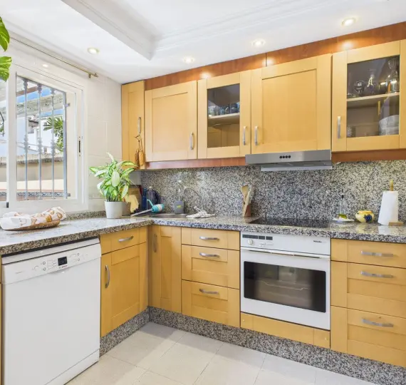 Sale of townhouse in Estepona