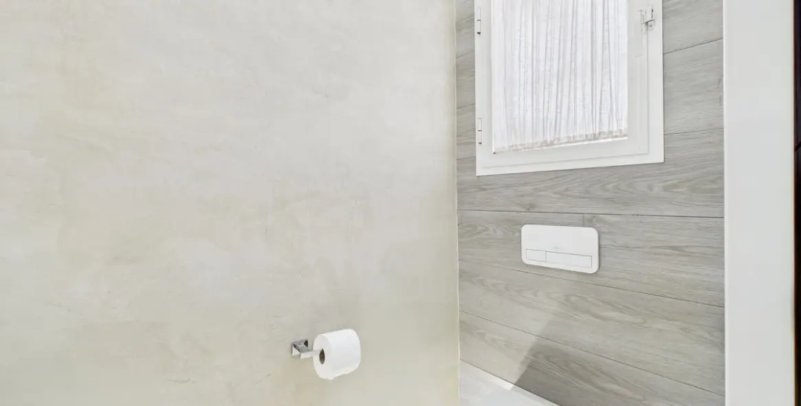 Sale of townhouse in Estepona 12