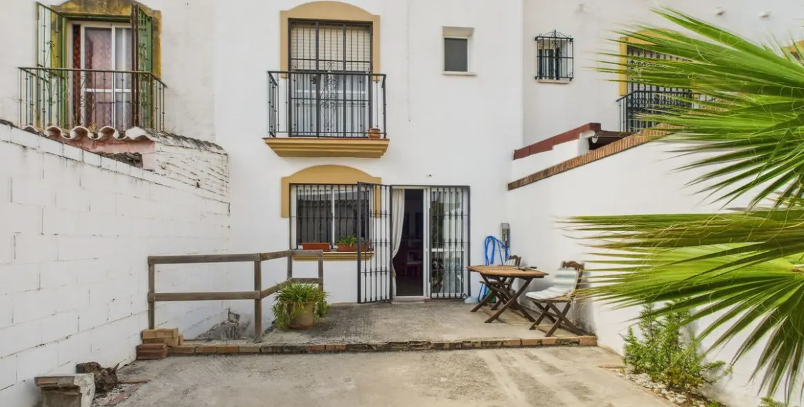 Sale of townhouse in Estepona 20