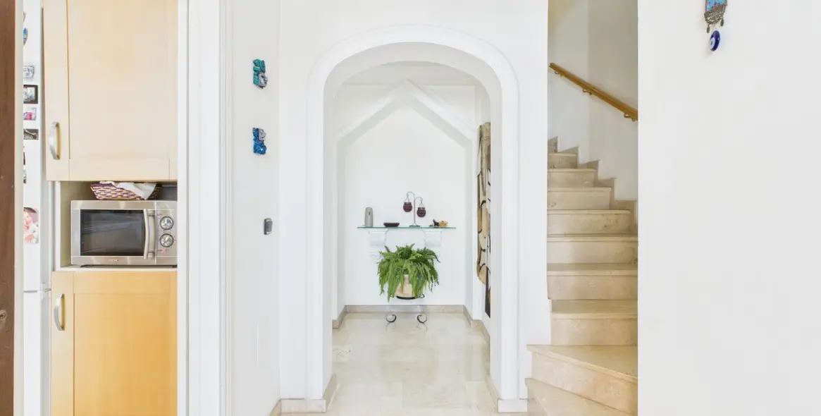 Sale of townhouse in Estepona 7