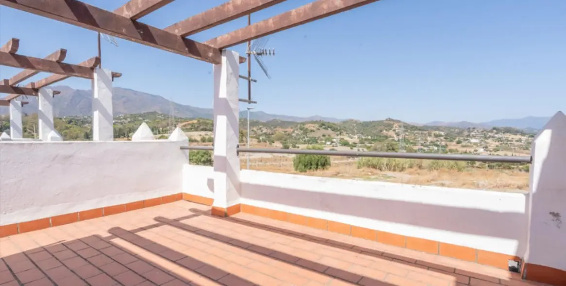 Sale of townhouse in Estepona 22