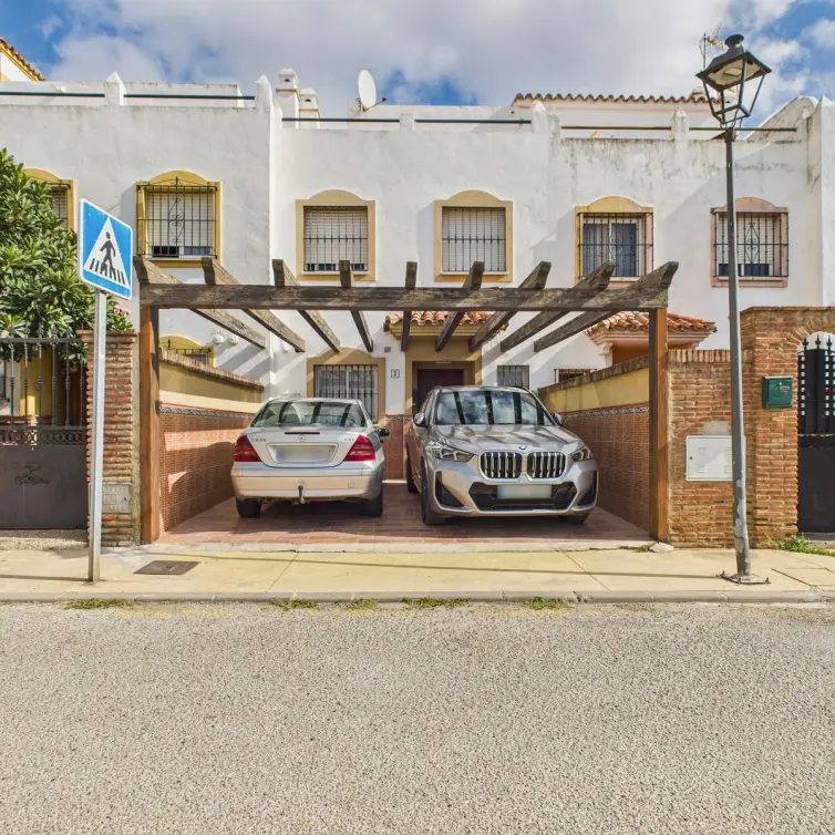 Venta de adosado en Estepona