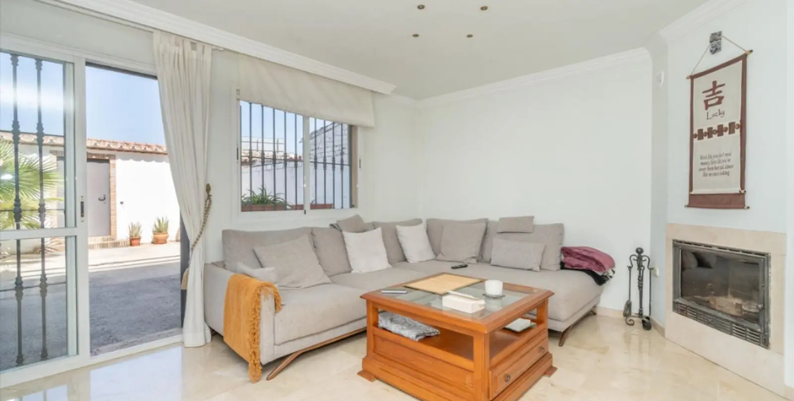 Sale of townhouse in Estepona 27