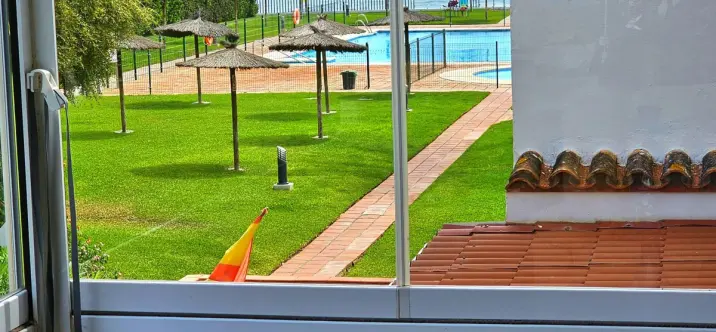 Sale of duplex in Estepona 1