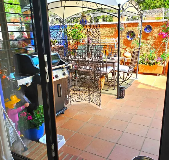 Sale of duplex in Estepona