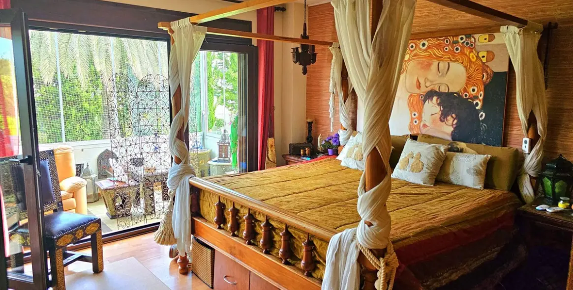 Sale of duplex in Estepona 10