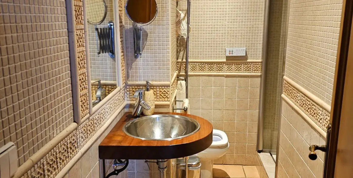 Sale of duplex in Estepona 13