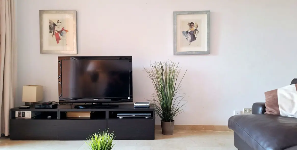 Sale of ground floor apartment in La Duquesa 7