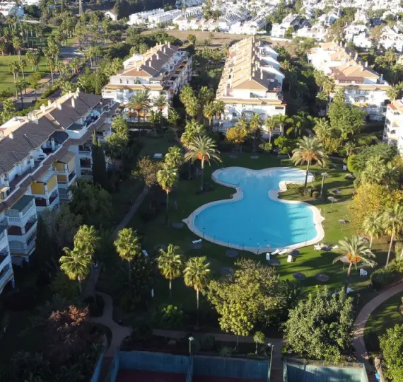 Sale of ground floor apartment in Nueva Andalucía