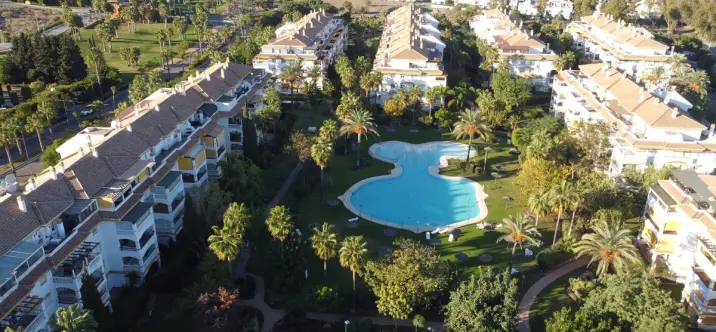 Sale of ground floor apartment in Nueva Andalucía 1