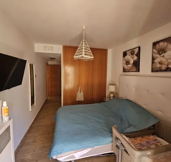 Middle floor apartment R5167150