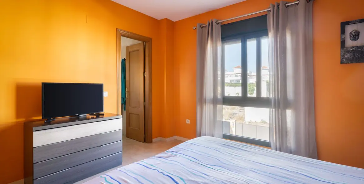 Sale of townhouse in Cancelada 12