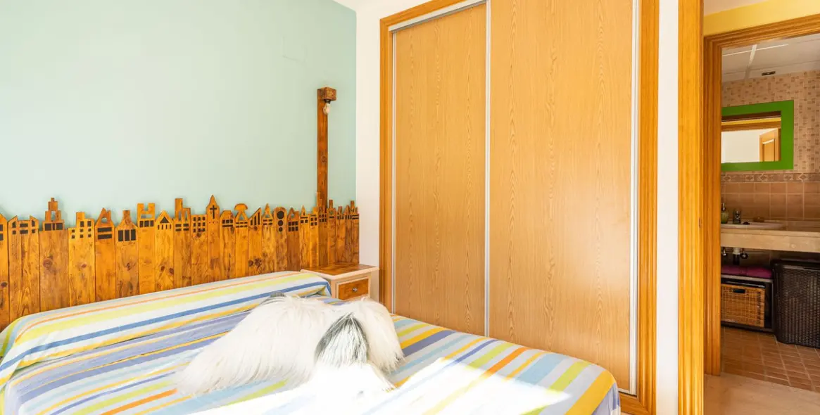 Sale of townhouse in Cancelada 13