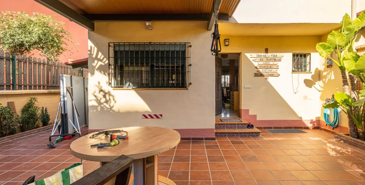 Sale of townhouse in Cancelada 32