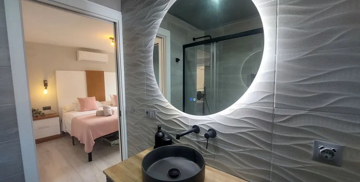 Sale of middle floor apartment in Fuengirola 5