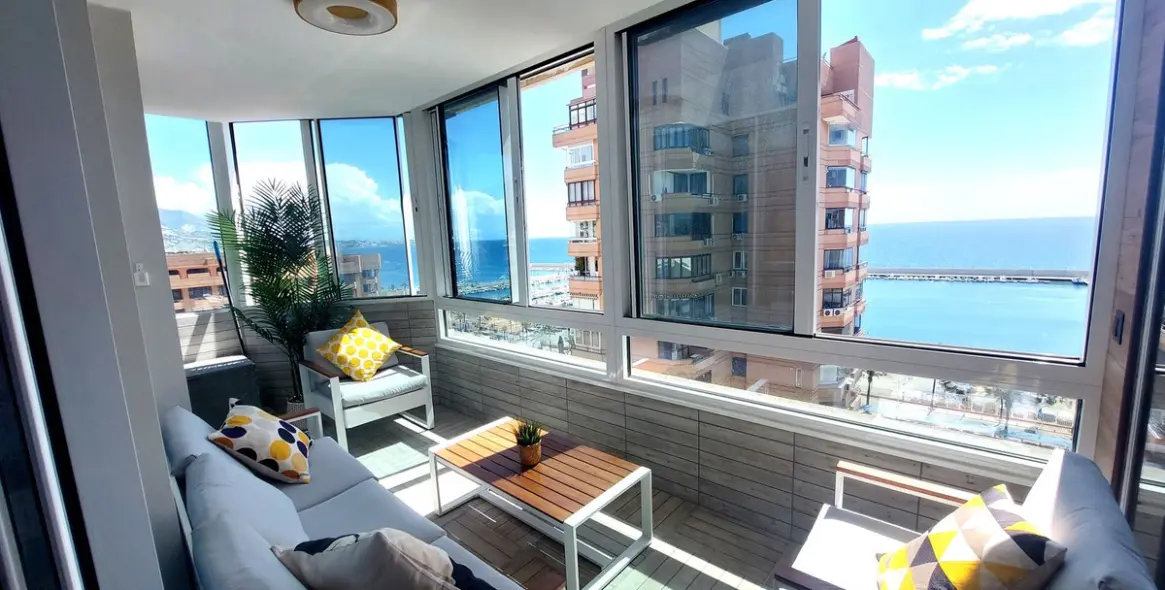 Sale of middle floor apartment in Fuengirola 6