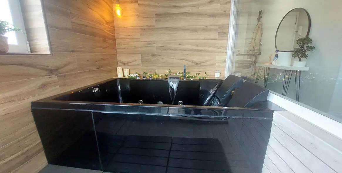 Sale of middle floor apartment in Fuengirola 9