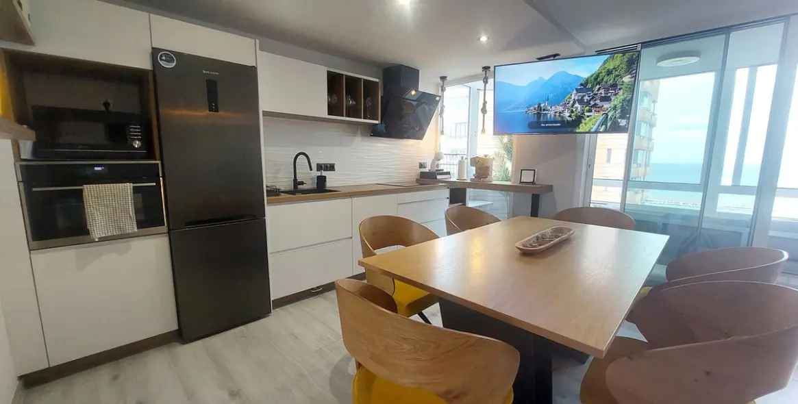 Sale of middle floor apartment in Fuengirola 17