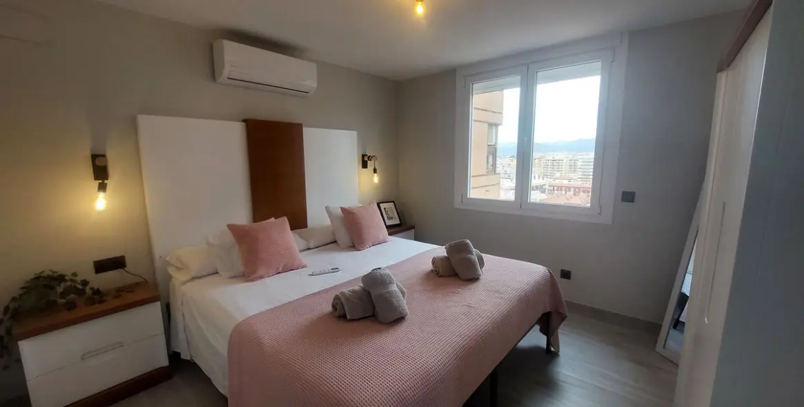 Sale of middle floor apartment in Fuengirola 20