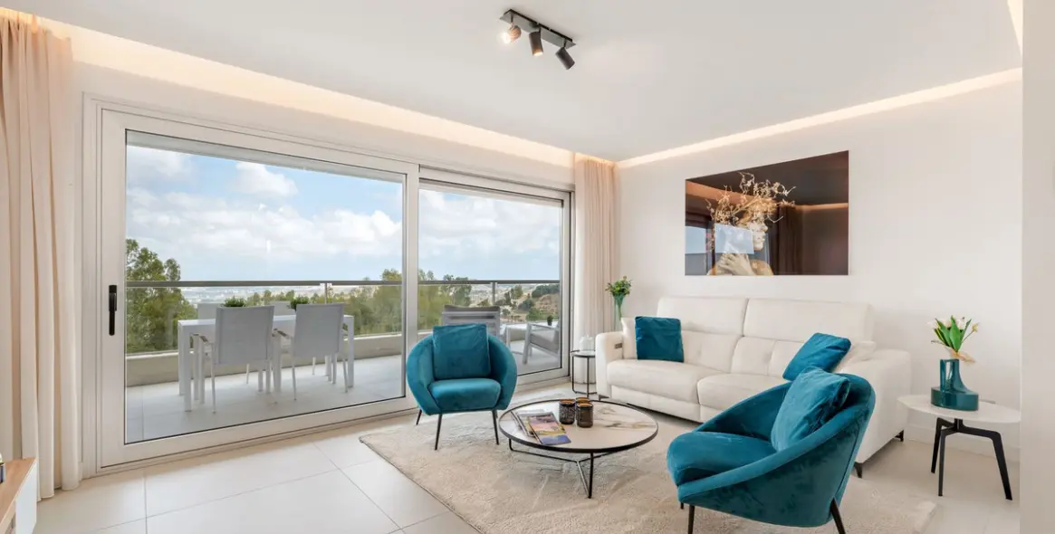 Продажа апартаментов на среднем этаже в La Cala Golf 8