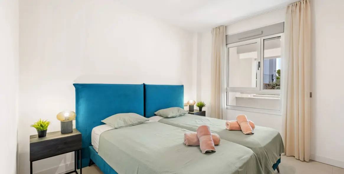 Продажа апартаментов на среднем этаже в La Cala Golf 12