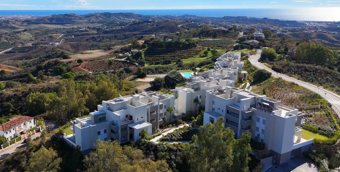 Продажа апартаментов на среднем этаже в La Cala Golf 18