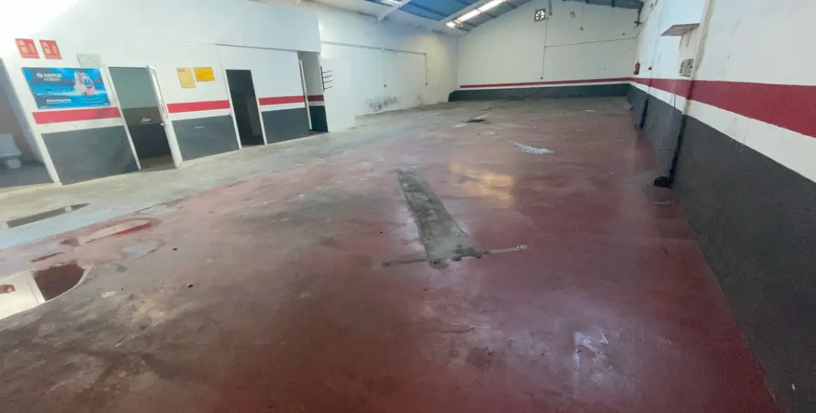 Long-term rent of other in Estepona 2