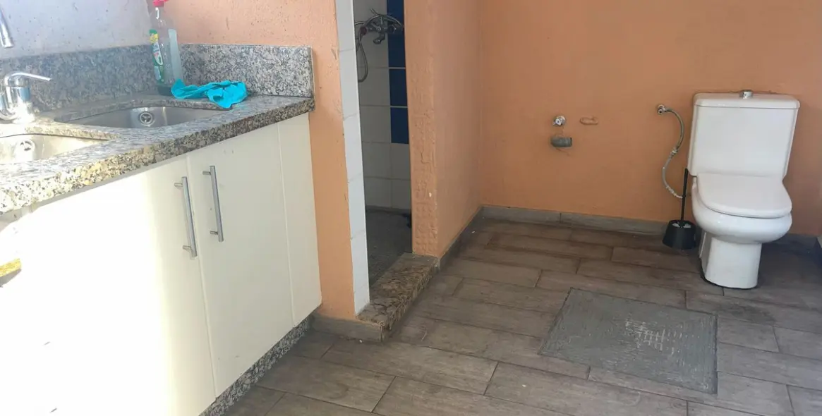 Long-term rent of other in Estepona 7