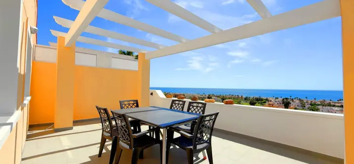 Sale of penthouse in Casares Playa 0