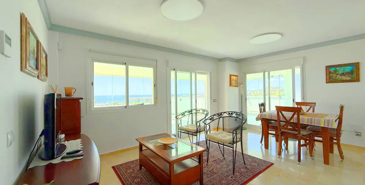 Sale of penthouse in Casares Playa 13