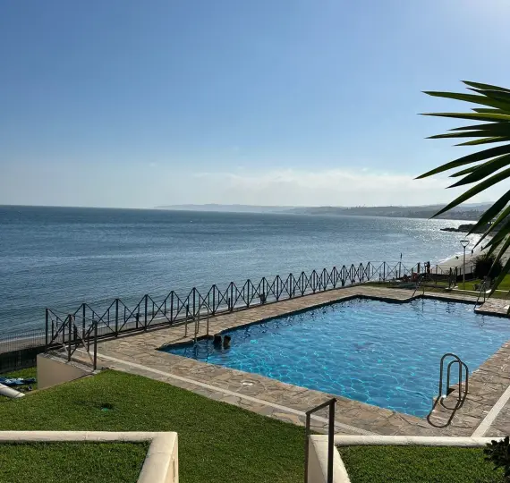 Middle floor apartment R4870597