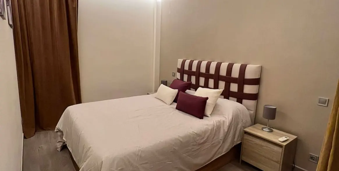 Sale of middle floor apartment in Estepona (district Estepona) 10