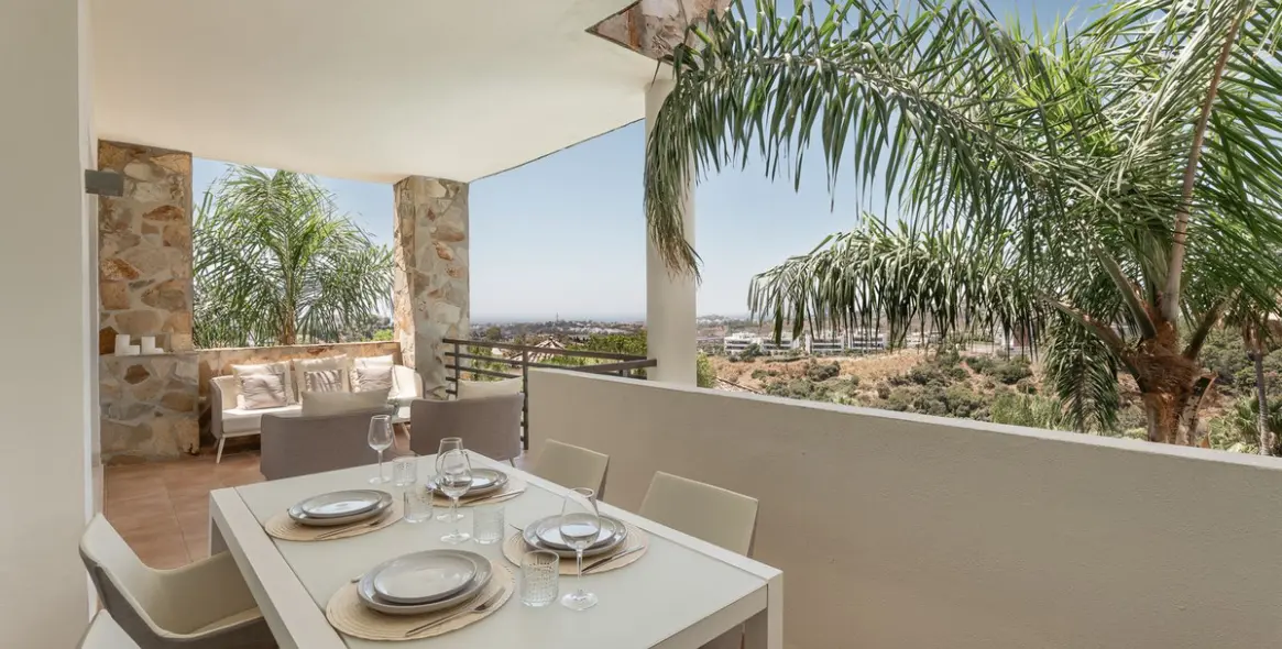 Продажа апартаментов на среднем этаже в Los Almendros 7