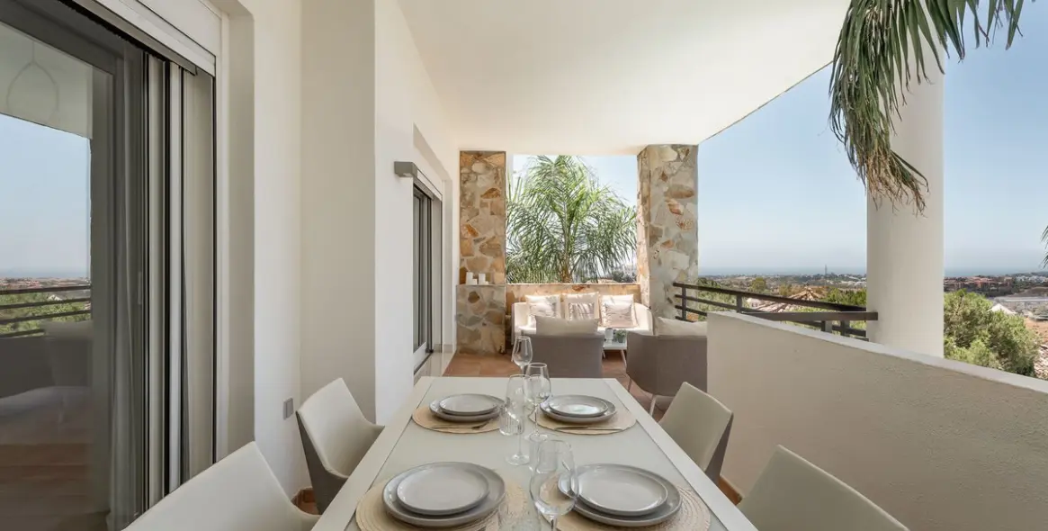 Продажа апартаментов на среднем этаже в Los Almendros 8