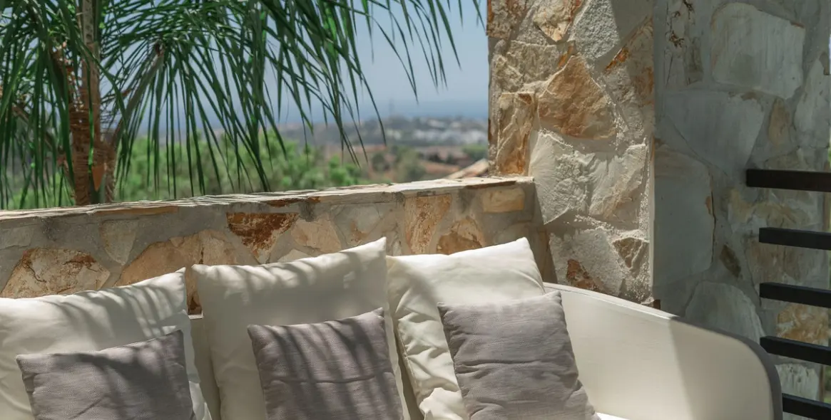 Продажа апартаментов на среднем этаже в Los Almendros 27