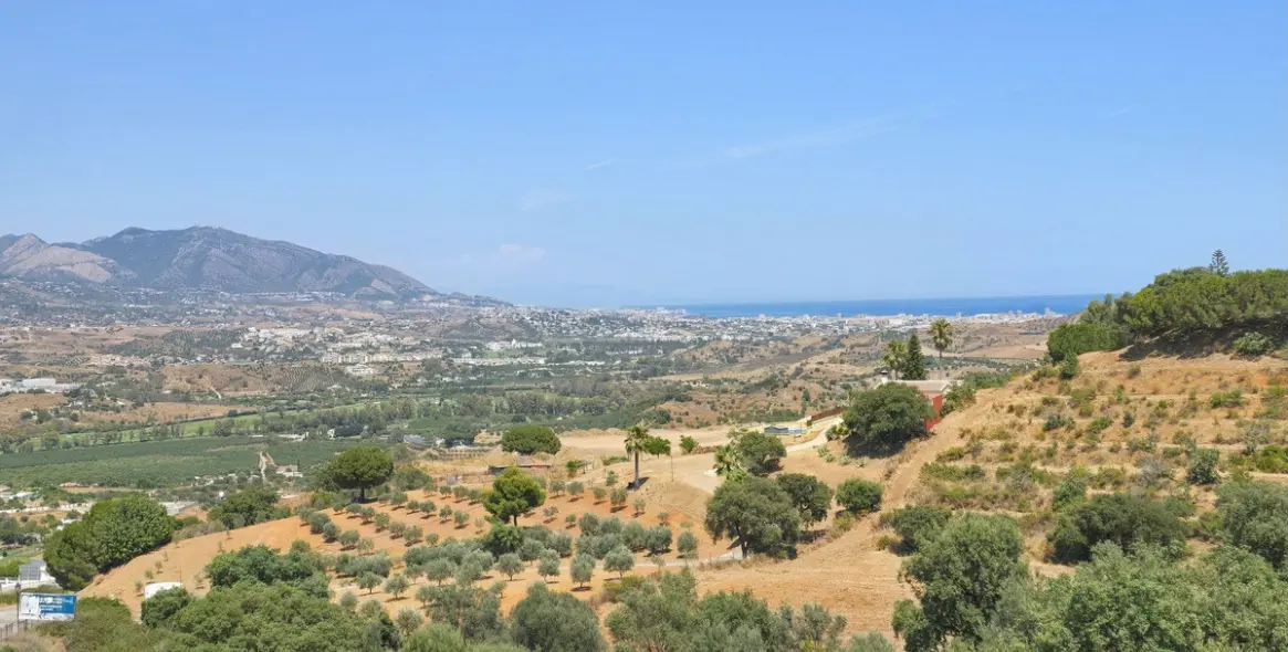 Sale of middle floor apartment in La Cala Golf 7