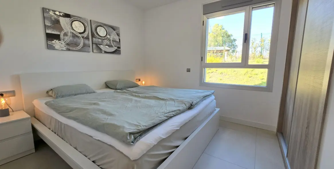 Sale of middle floor apartment in La Cala Golf 9