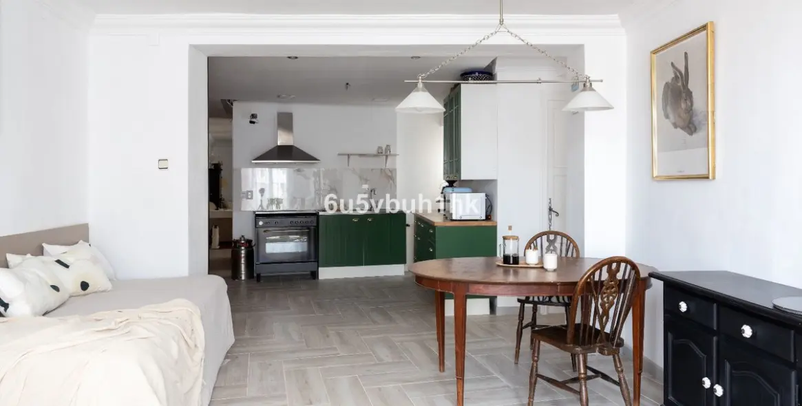 Sale of ground floor apartment in Malaga (district Málaga Centro) 4