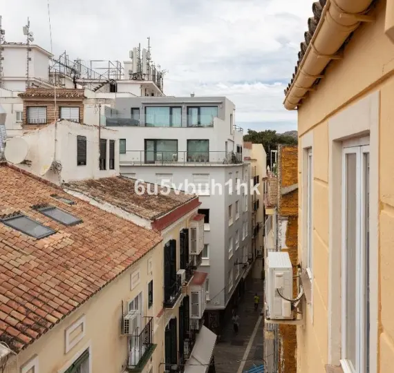 Ground floor apartment R5109214